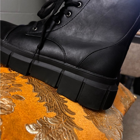 Truffle Collection Rock Gothic Chunky Lace Up Boots. Brand New Size 7. US 9 - Picture 12 of 14